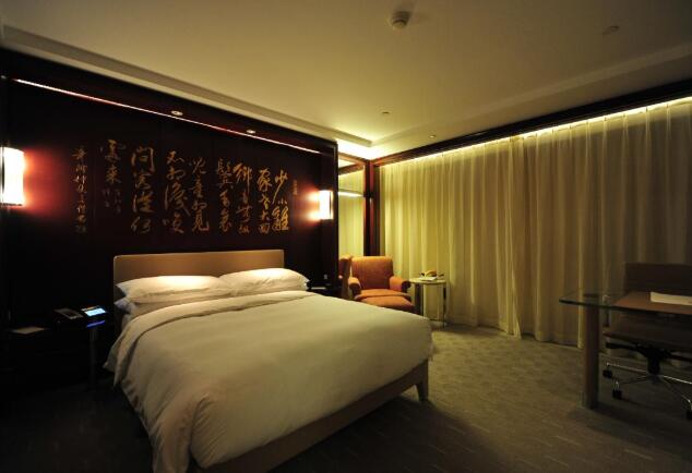 客房智能控制系統的作用主要體現在哪些方面